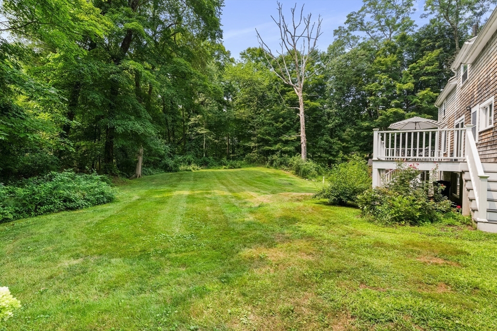 Sherborn, Massachusetts 01770, United States, 3 Bedrooms Bedrooms, ,2 BathroomsBathrooms,Residential,Active,191030