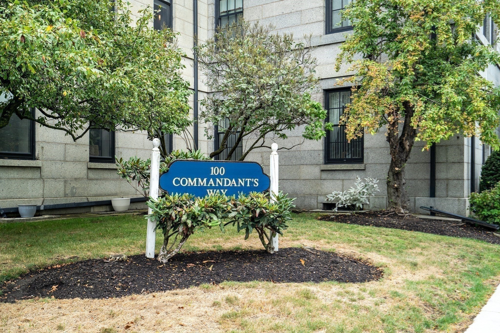 100 Commandants Way 107