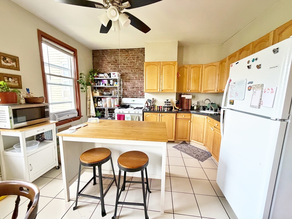84 Webster St #2, Boston, MA, 84 Webster St #2, Boston, MA Photo #3