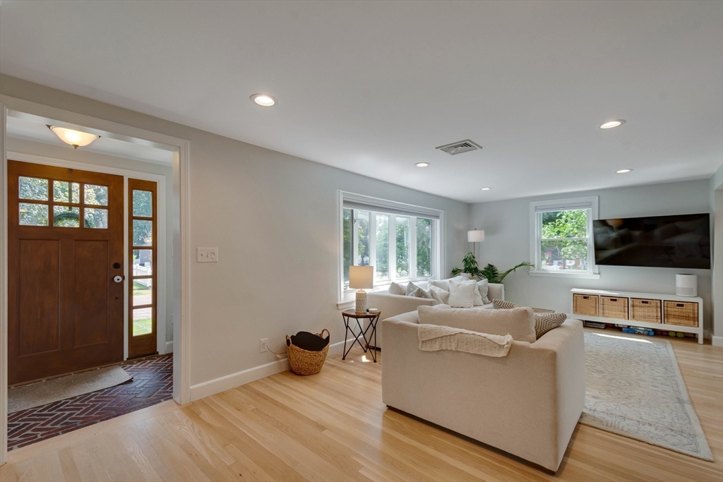 29 Alan Dale Rd