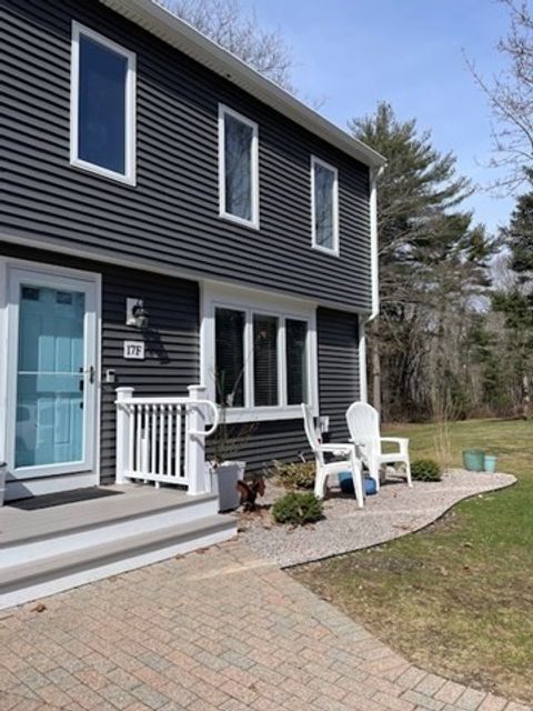 17 Village Way F Norton MA 02766