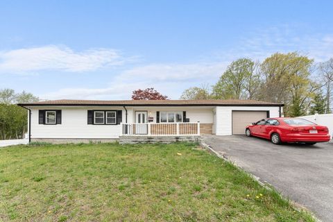 31 Grove St Randolph MA 02368