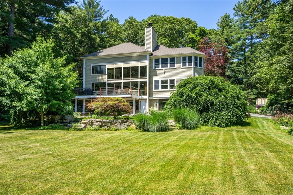 39 Westbrook Ln
