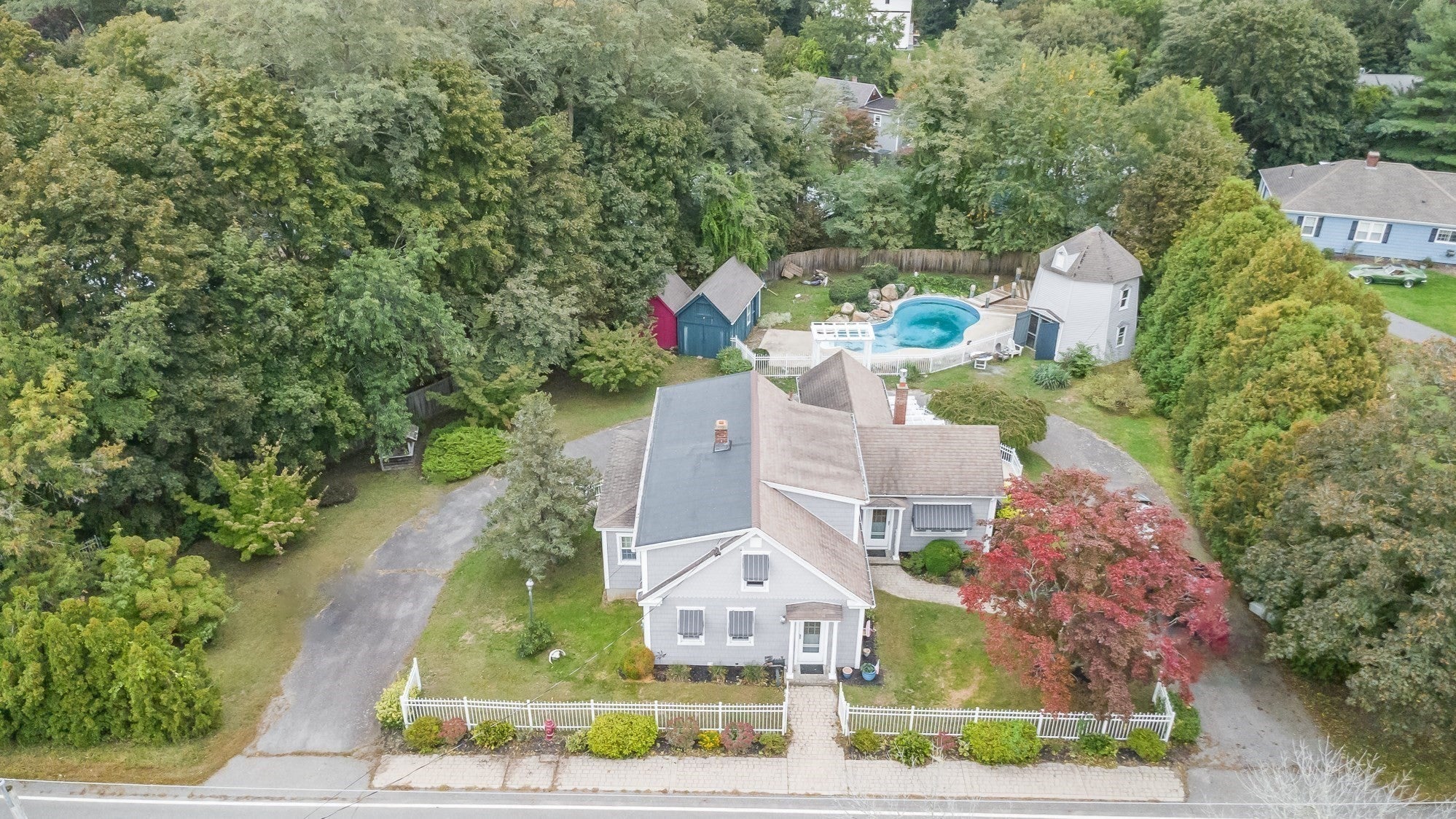 648 Pleasant St