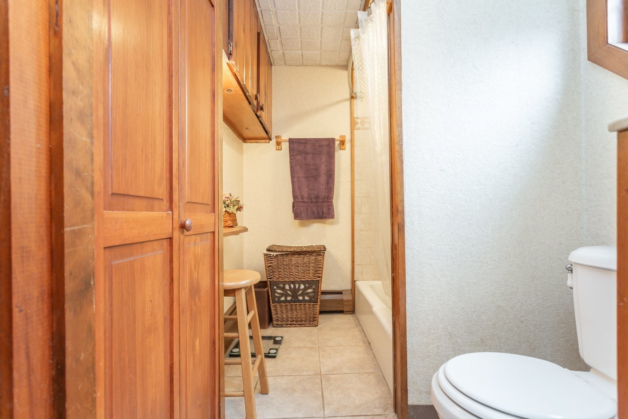 648 Pleasant St, Somerset, MA, 648 Pleasant St, Somerset, MA Photo #23