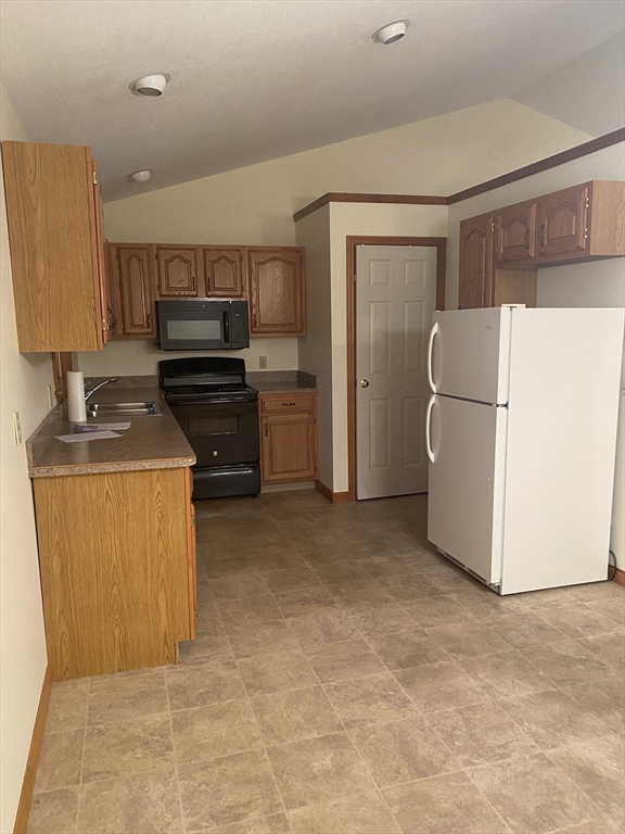 22 Rosewood Ln 22