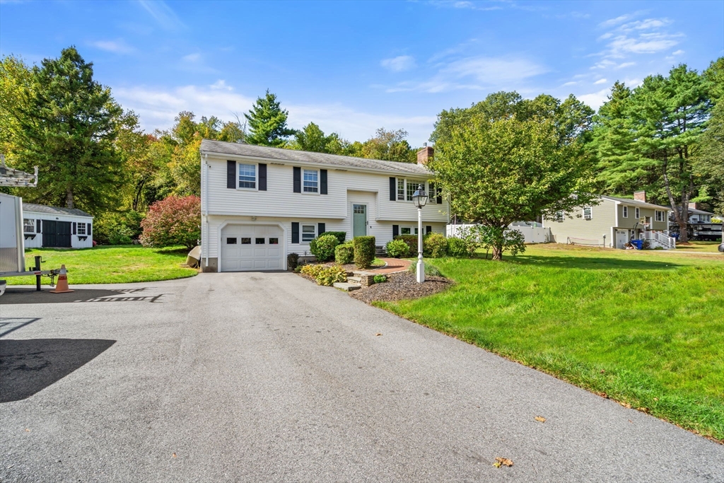 12 Patti Ln
