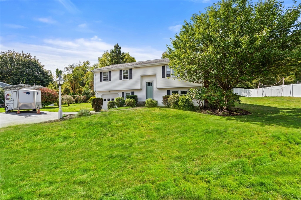 12 Patti Ln