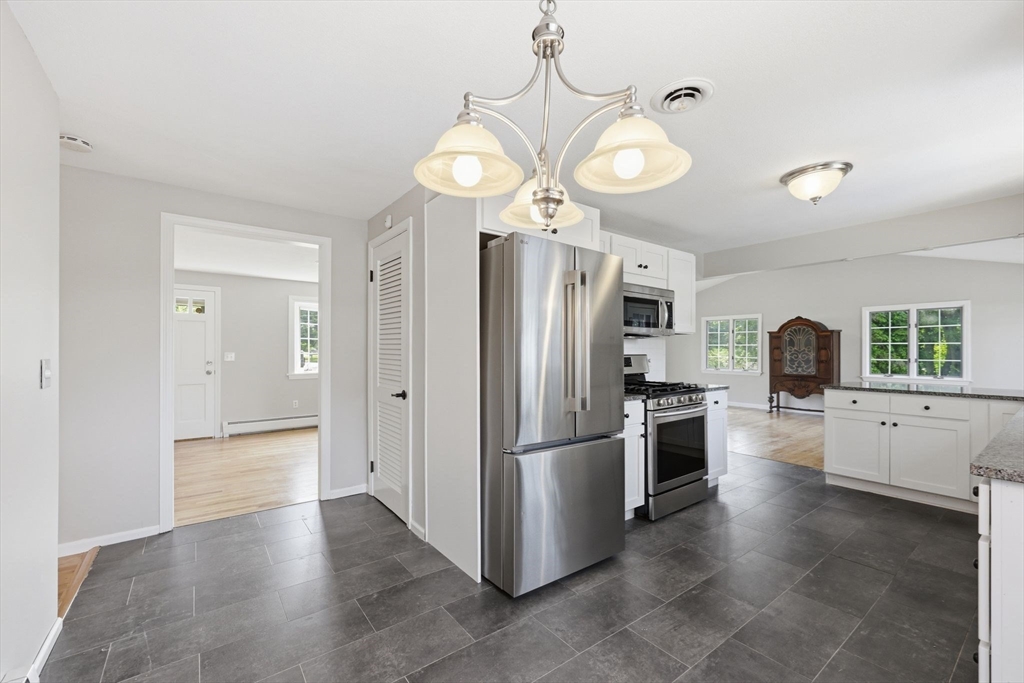 33 Alandale Drive