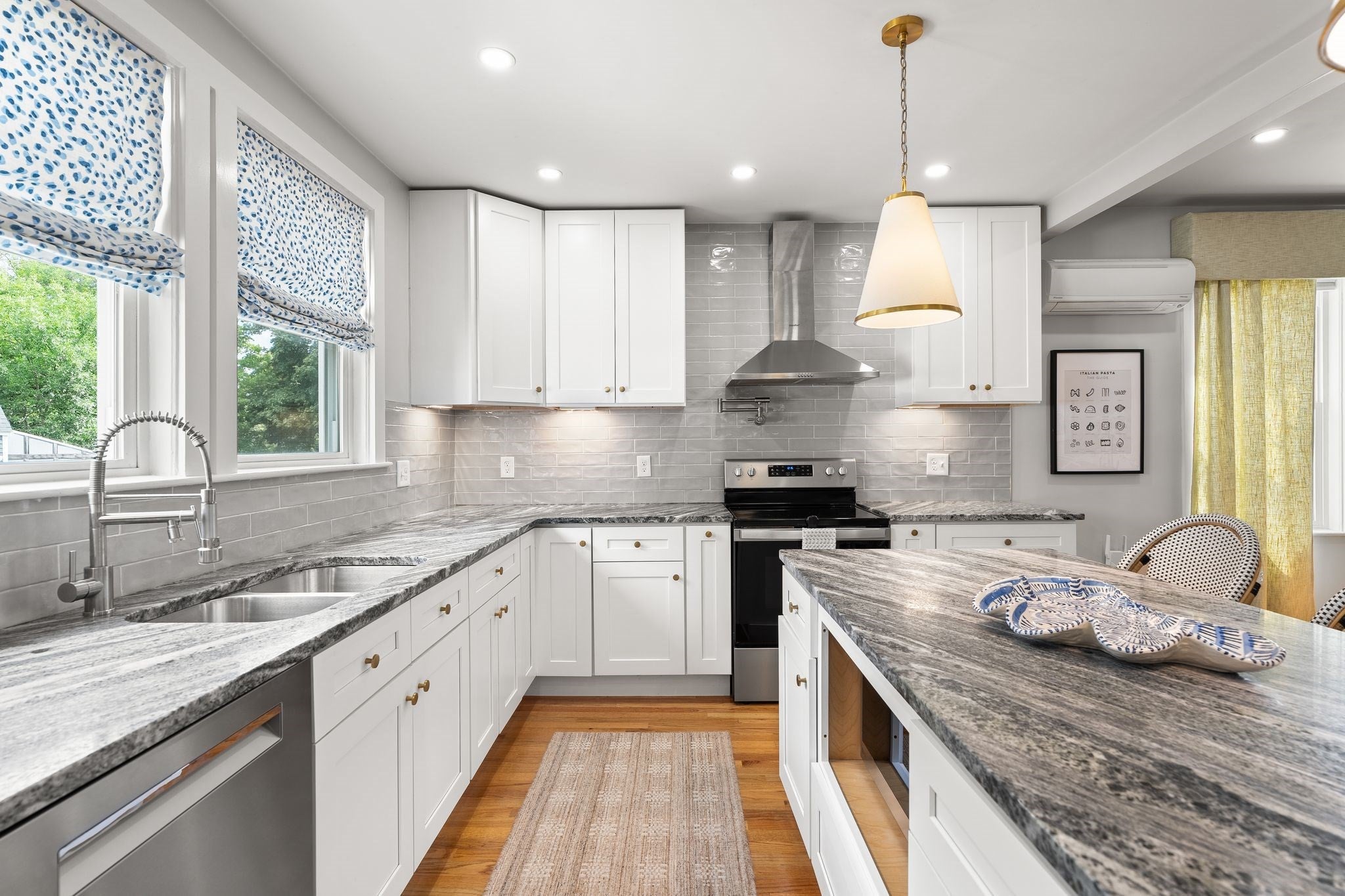 75 Sea Street, Weymouth, MA Photo #10