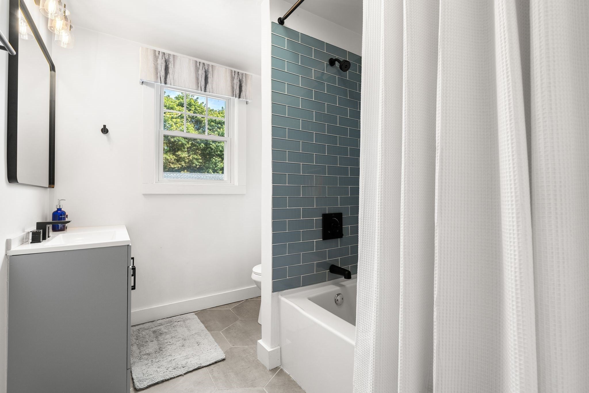 75 Sea Street, Weymouth, MA Photo #25