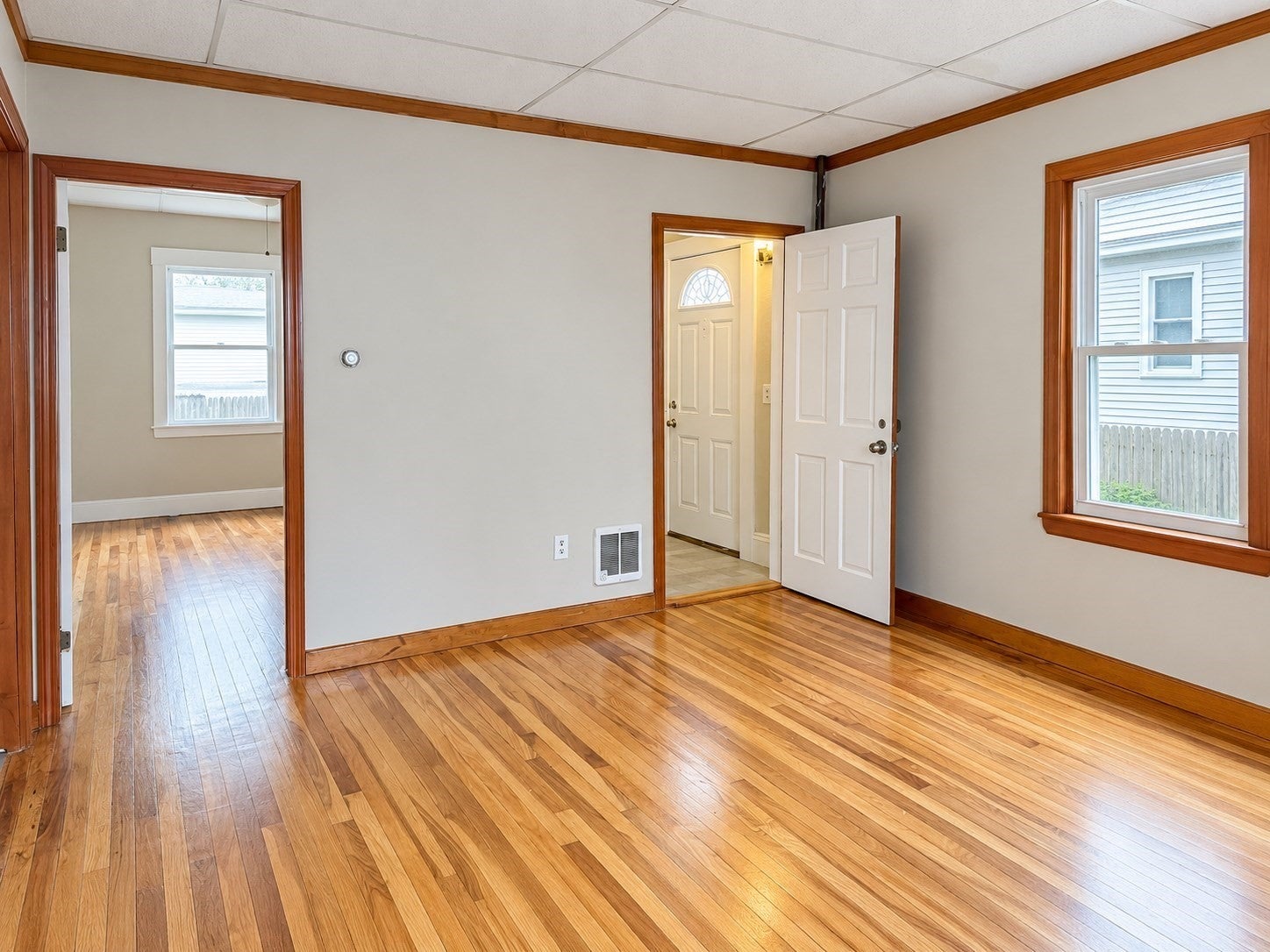 27 Mystic Ave #1, Lynn, MA, 27 Mystic Ave #1, Lynn, MA Photo #3