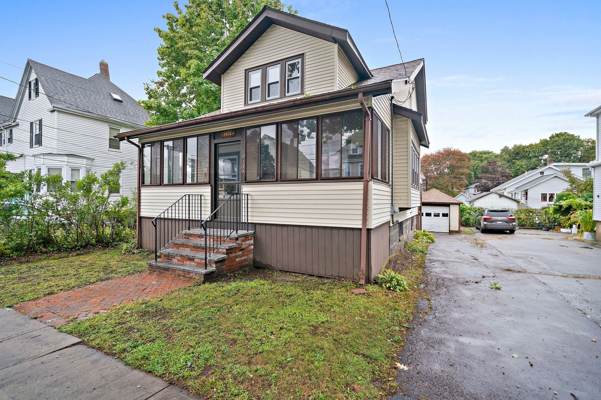 Photo of 209 Highland Ave, Quincy, MA