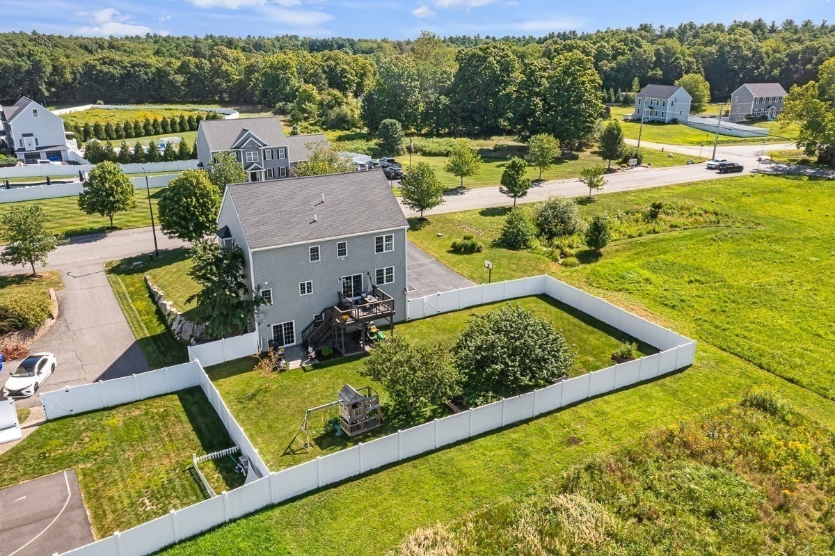 18 Blue Grass Circle, Taunton, MA Photo #39