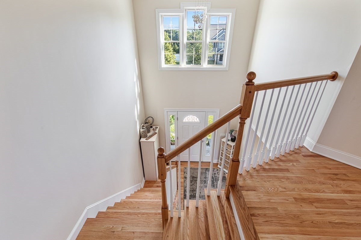 18 Blue Grass Circle, Taunton, MA Photo #19