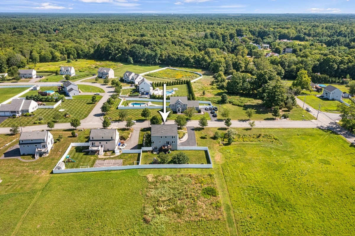 18 Blue Grass Circle, Taunton, MA Photo #40