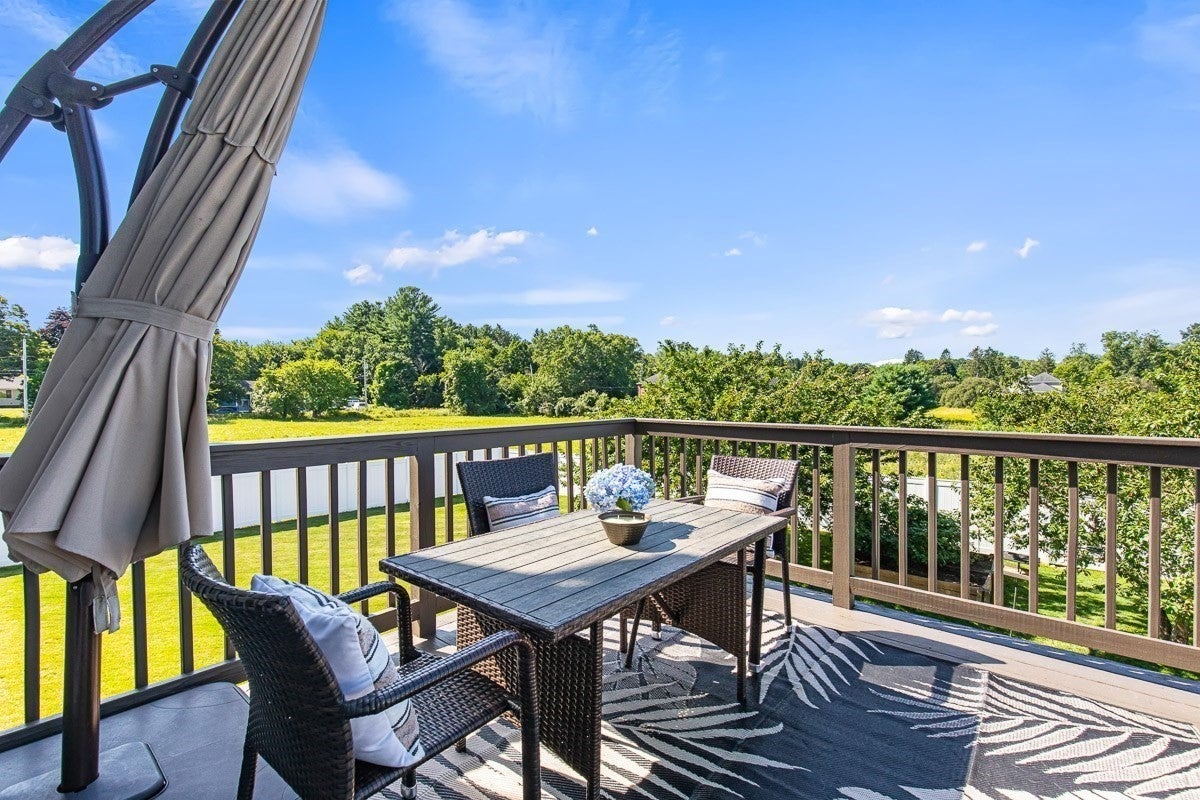18 Blue Grass Circle, Taunton, MA Photo #18