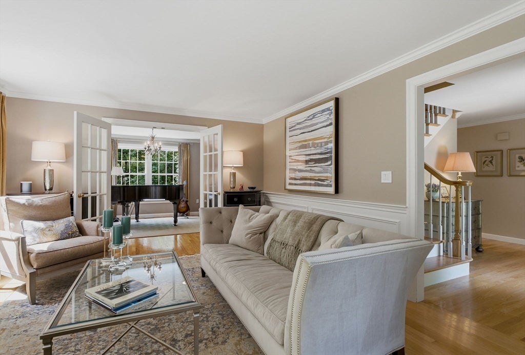 8 Ashland Road