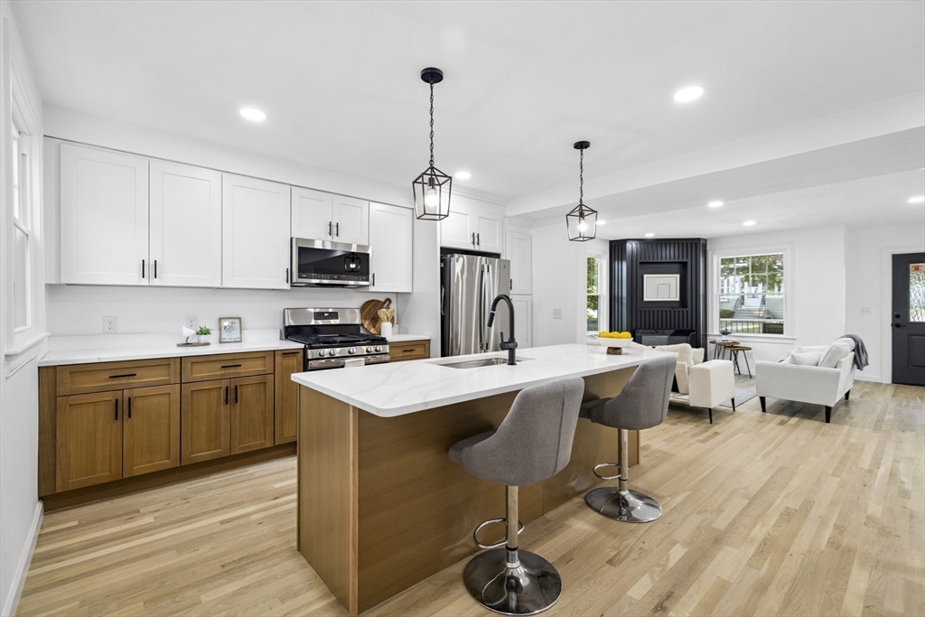 7 Wesleyan St