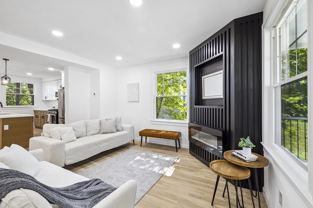 7 Wesleyan St