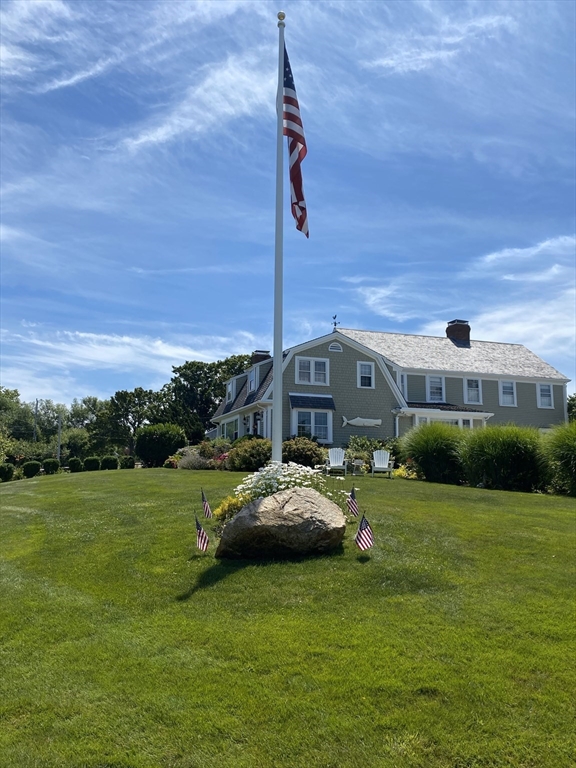 111 Wharf Ln