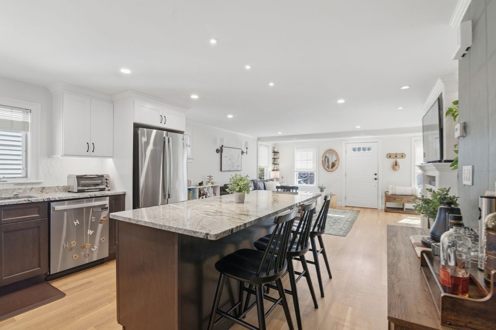 110 Charles St, Quincy, MA, 110 Charles St, Quincy, MA Photo #21