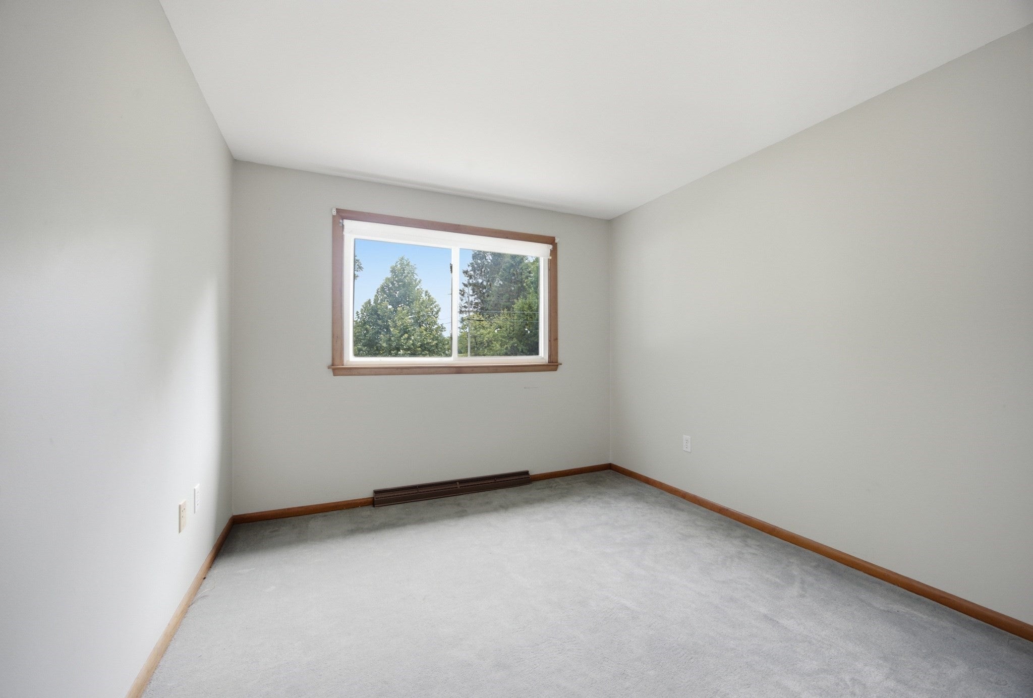 410 Crescent St, East Bridgewater, MA, 410 Crescent St, East Bridgewater, MA Photo #28