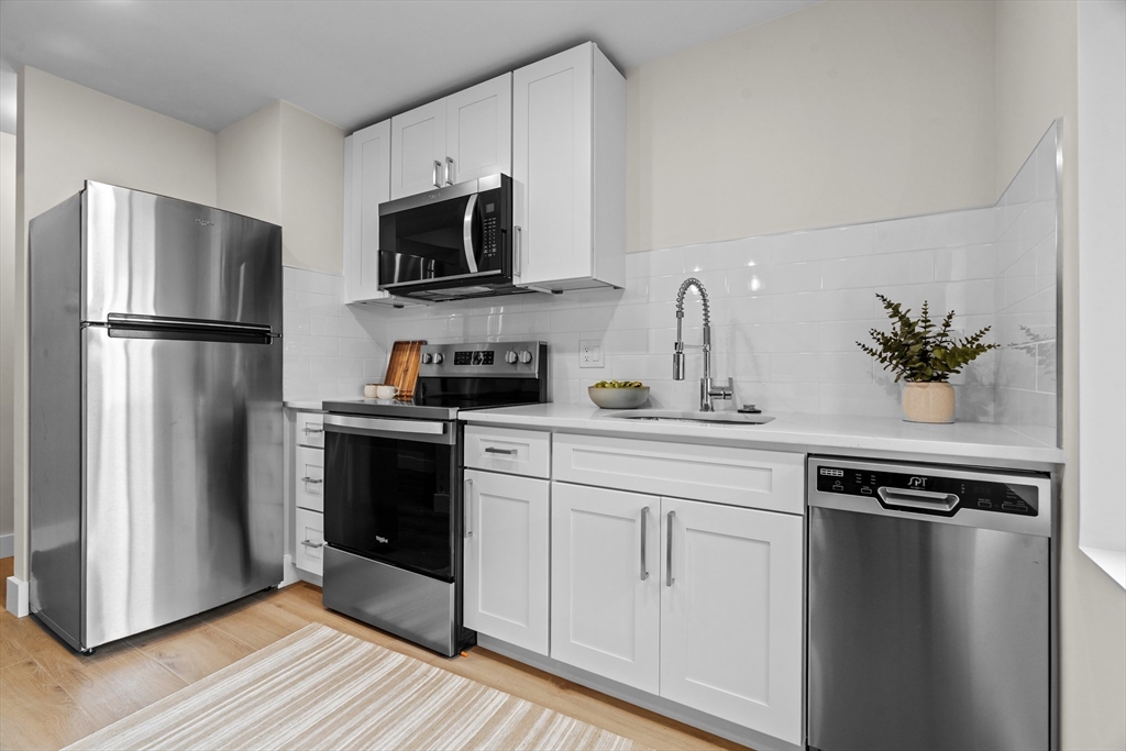 72-74 Chelsea St 3