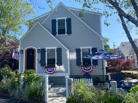 Photo of 3 Atlantic Ave, Provincetown, MA 02657 (MLS # 73440629)