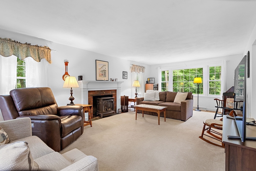 189 Morse Road