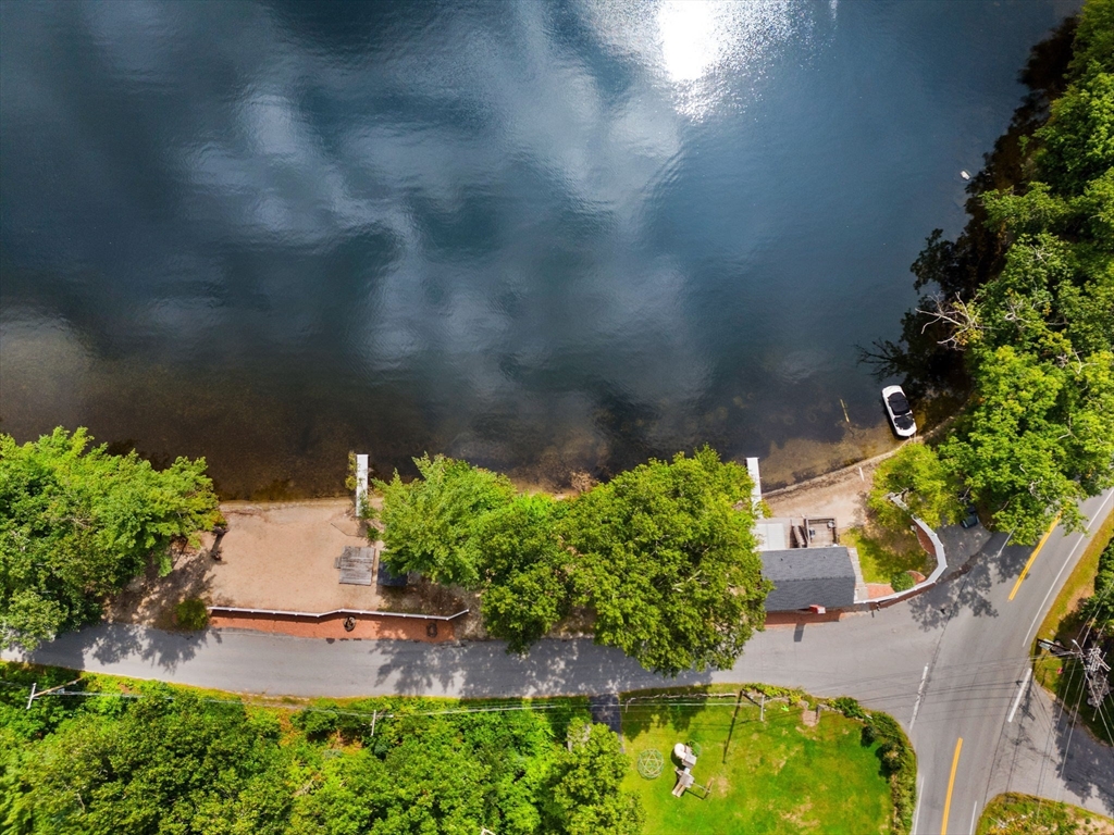 1 Summer Village Rd