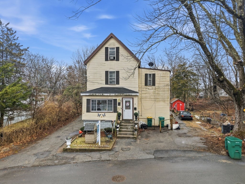 Photo of 3 Kearsarge Avenue, Woburn, MA