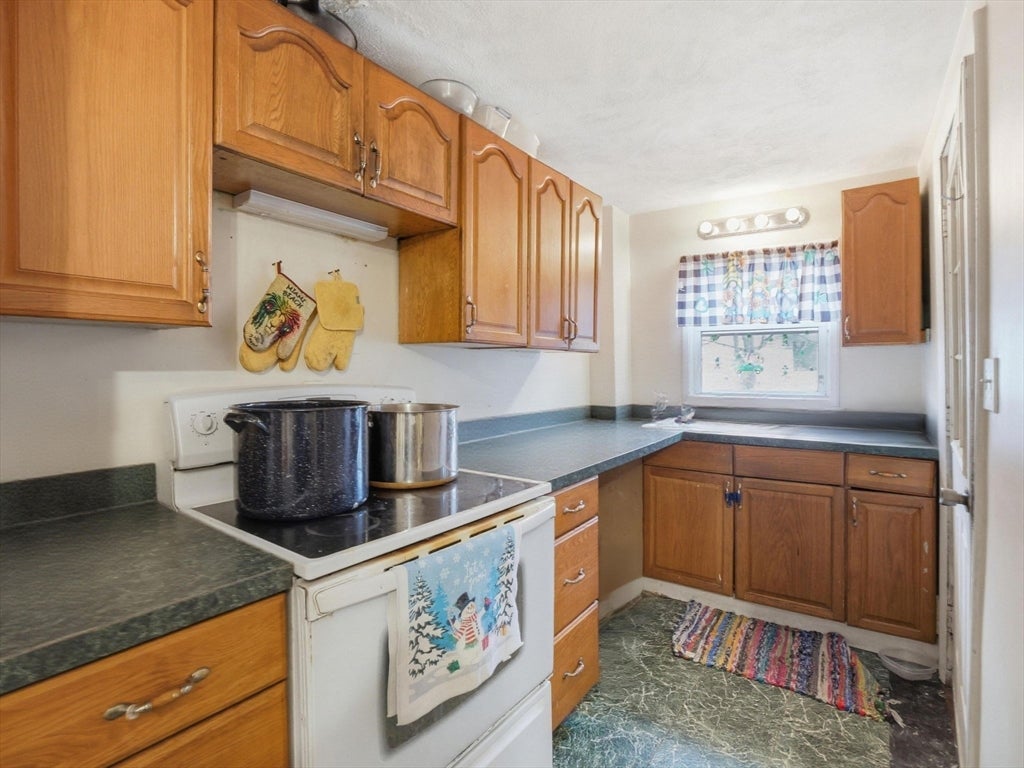 3 Kearsarge Avenue, Woburn, MA Photo #12