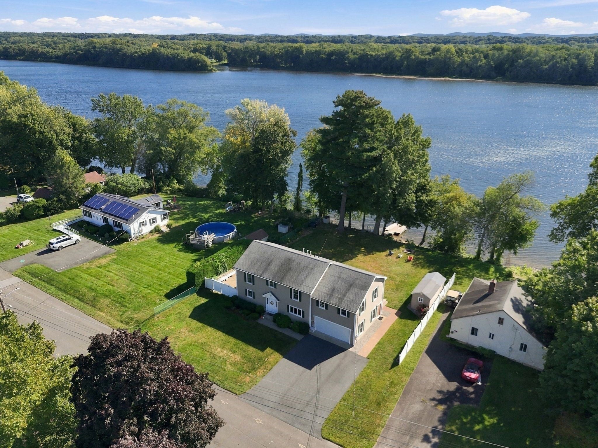 63 Autumn St, Agawam, MA, 63 Autumn St, Agawam, MA Photo #4