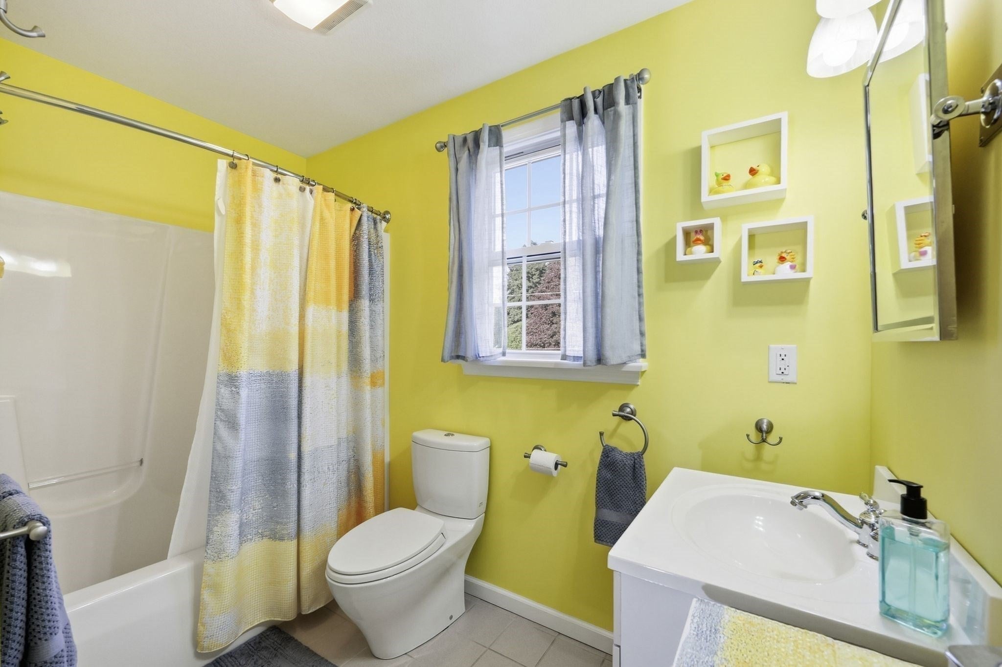 63 Autumn St, Agawam, MA, 63 Autumn St, Agawam, MA Photo #35