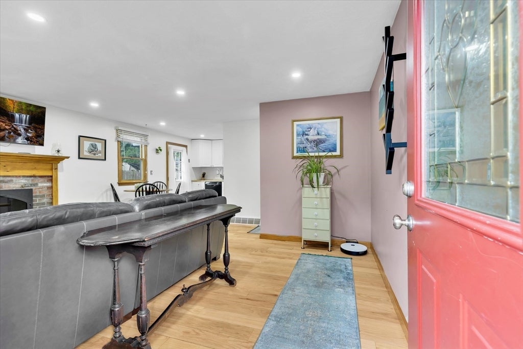 59 Swan Lake Road