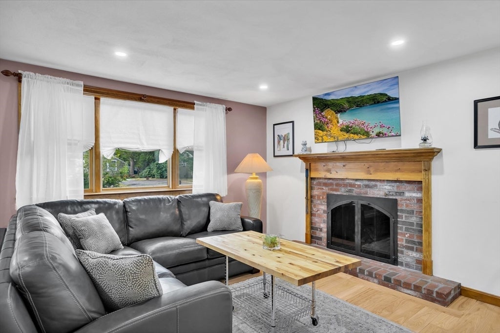 59 Swan Lake Road, Yarmouth, MA Photo #7