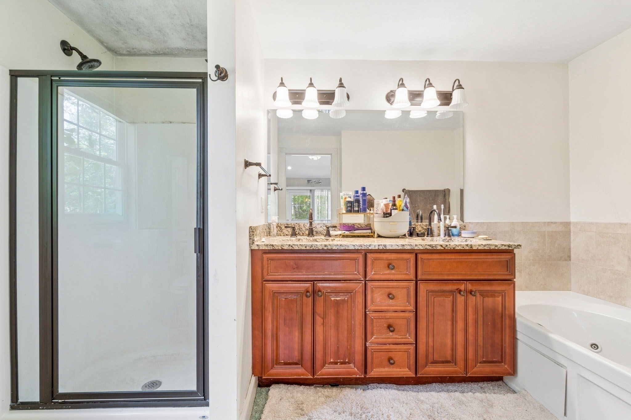 811 Chase Rd, Lunenburg, MA, 811 Chase Rd, Lunenburg, MA Photo #13