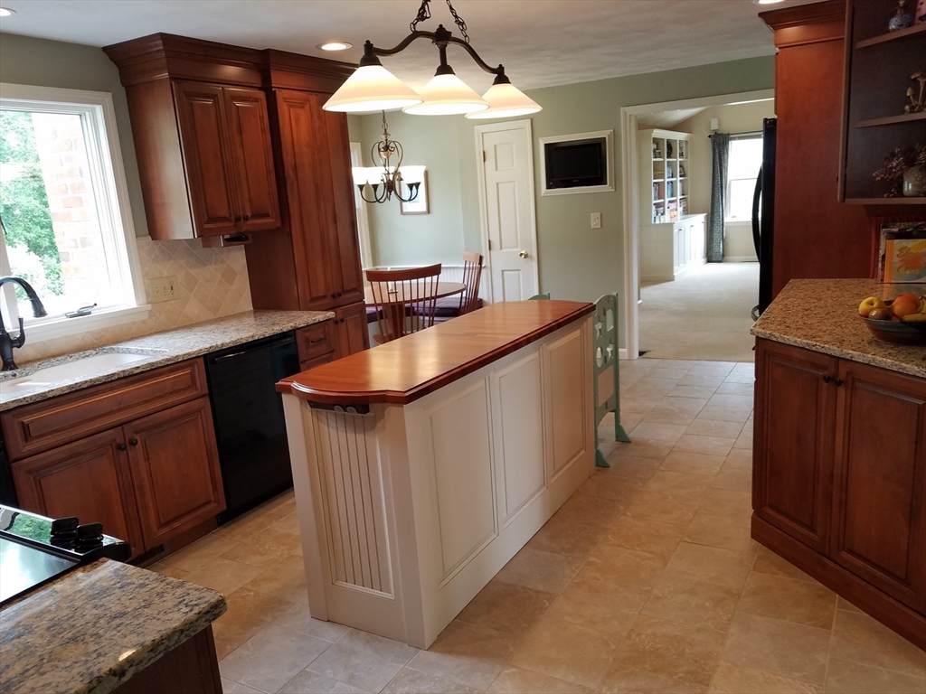 21 Julia Connors Drive