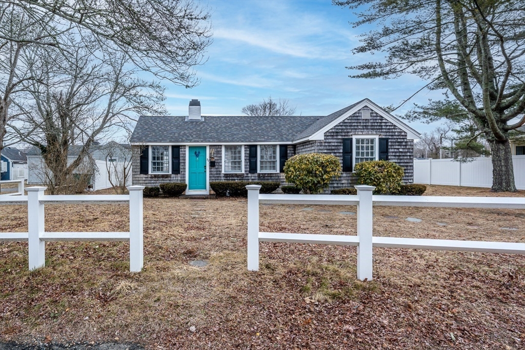30 Alden Way