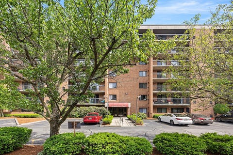Photo of 289 Elm St #15, Medford, MA 02155 (MLS # 73535168)