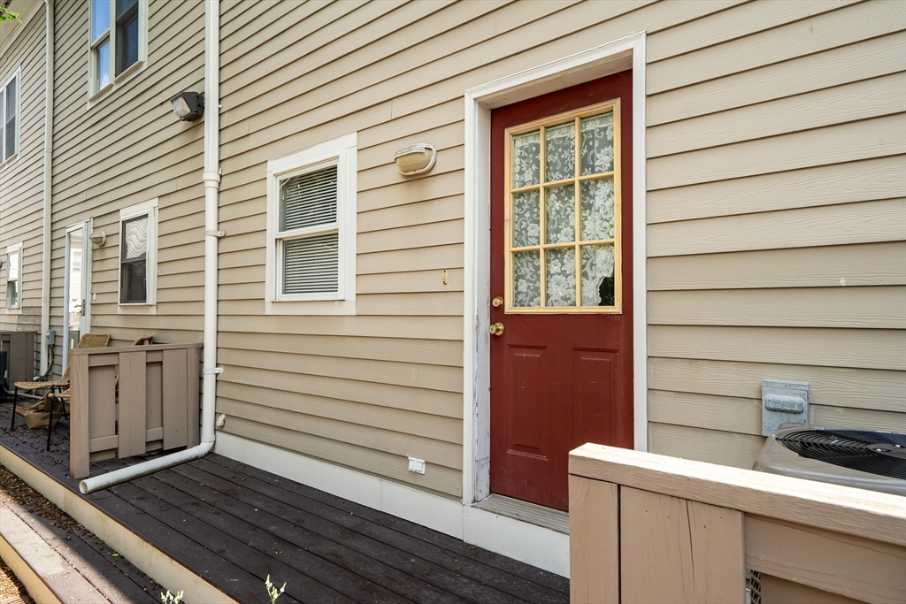 125 Tudor St 125
