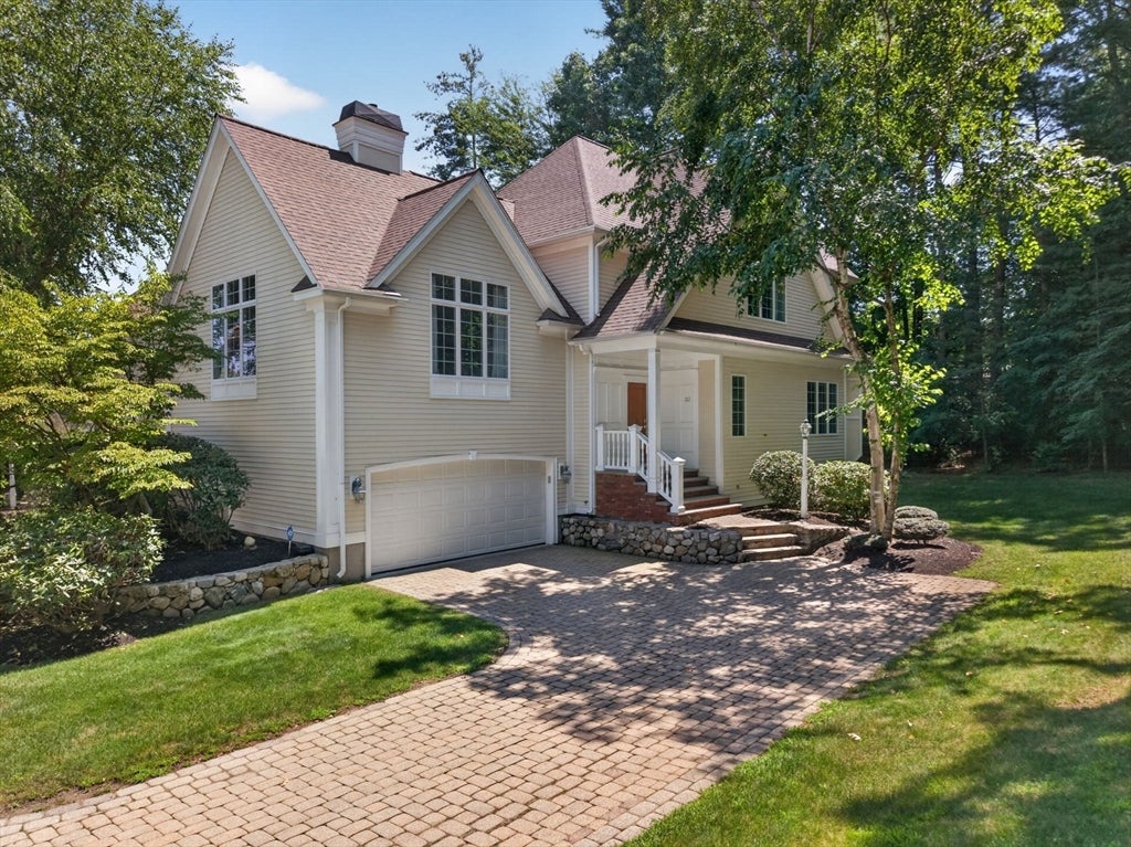 Photo of 32 Bobby Jones Dr, Andover, MA