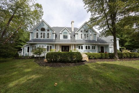 27 Elizabeth Rd Hopkinton MA 01748