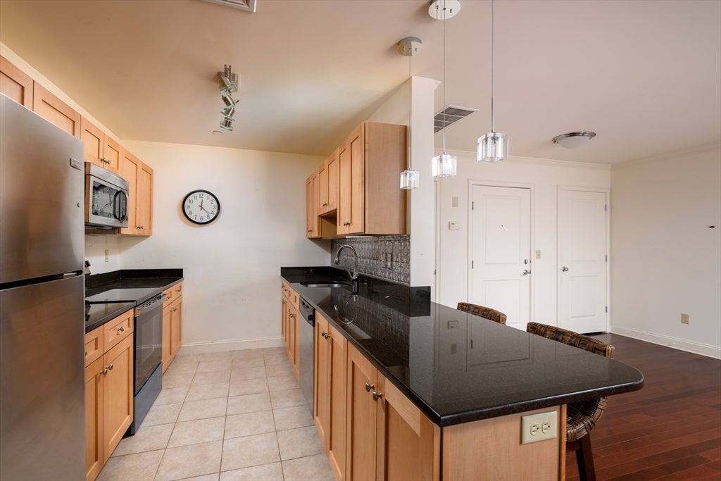 1818 Main St 110