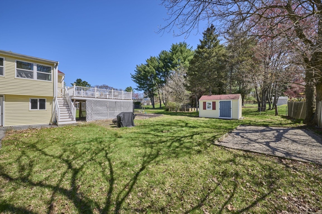 37 Locust St 1