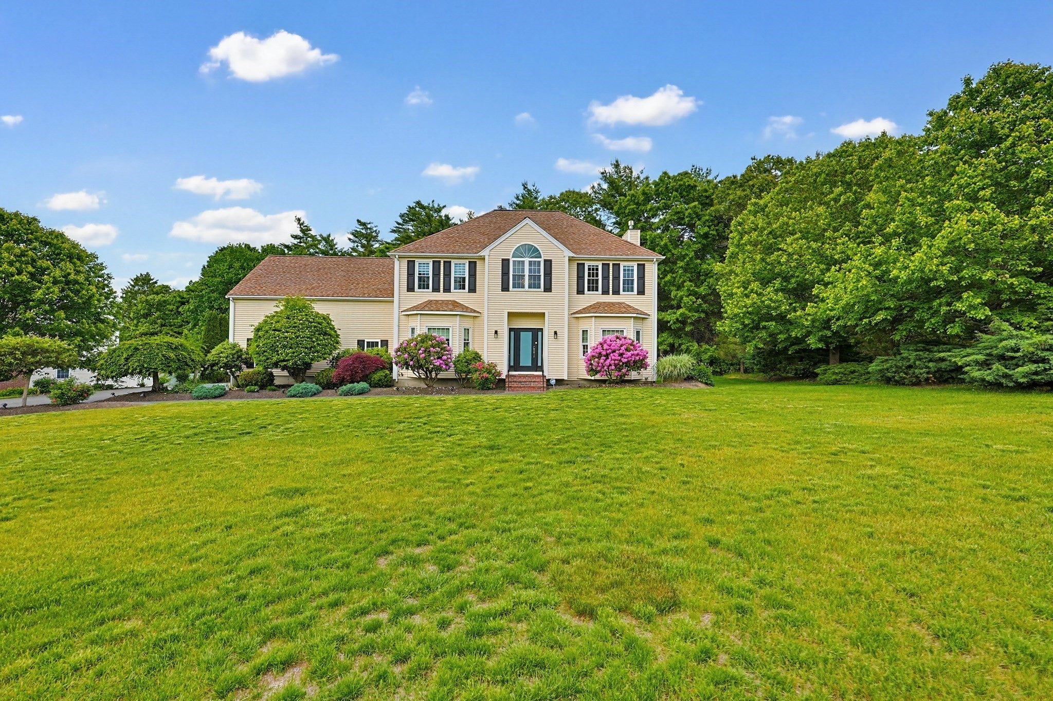 10 Amanda Street, Middleboro MA 02346