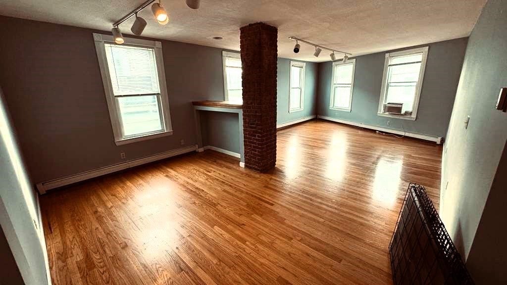 62 River St #3, Cambridge, MA, 62 River St #3, Cambridge, MA Photo #3