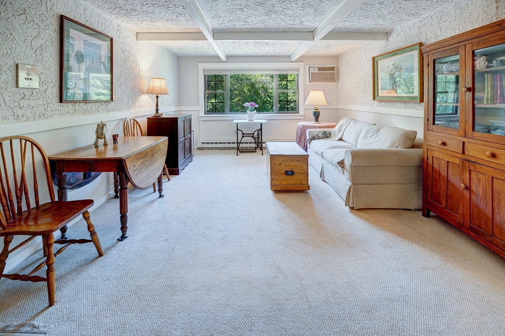 35 Swanson Ct 32D