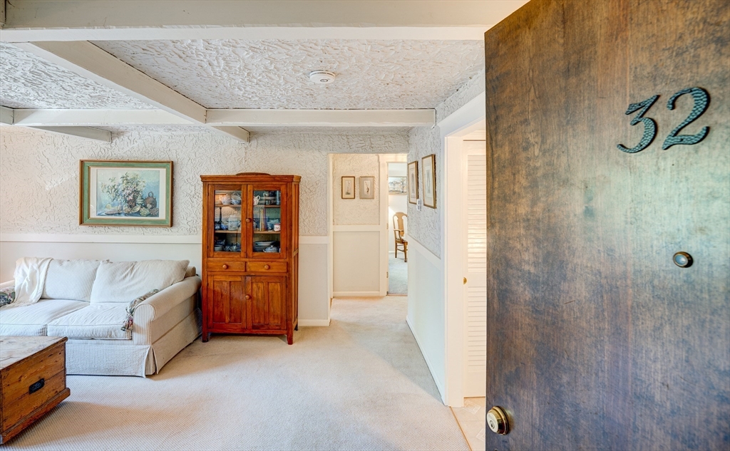 35 Swanson Ct 32D